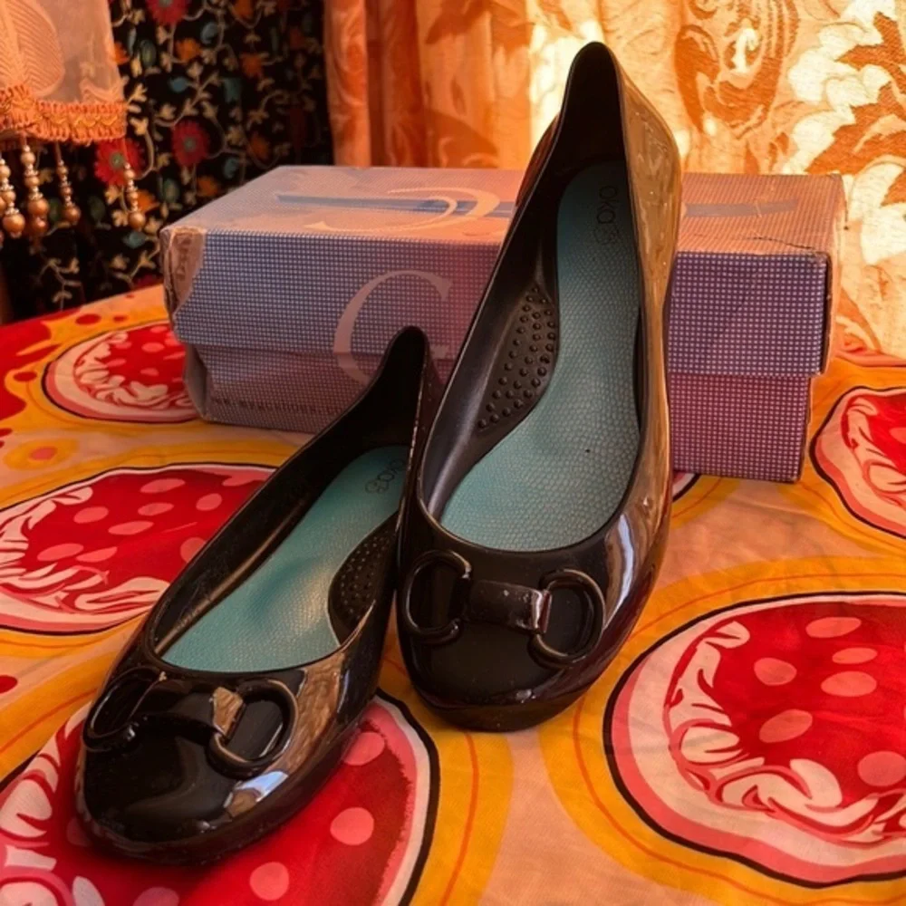 Oka B flat ballet slip on rubber size US 8 EU 38 - Picture 1 of 11